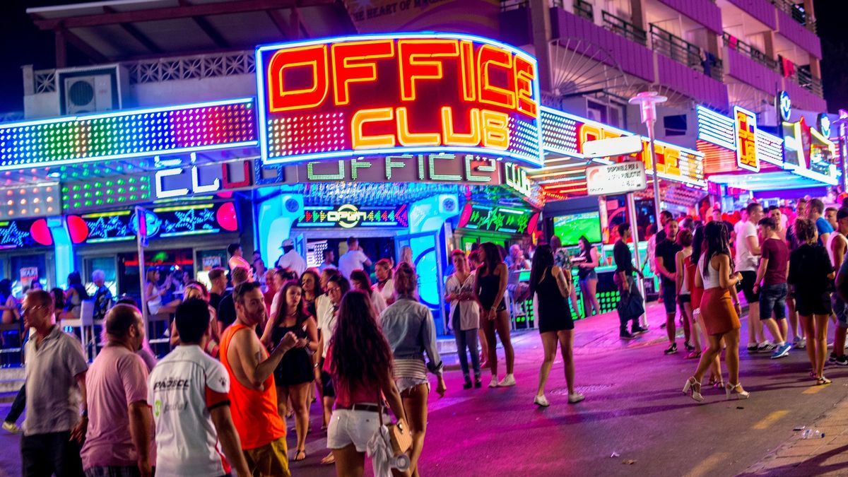Tourists flock to the Mallorcan town of Magaluf
