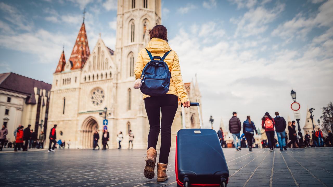 Tourists Keep Traveling The World, Even With Rising Prices