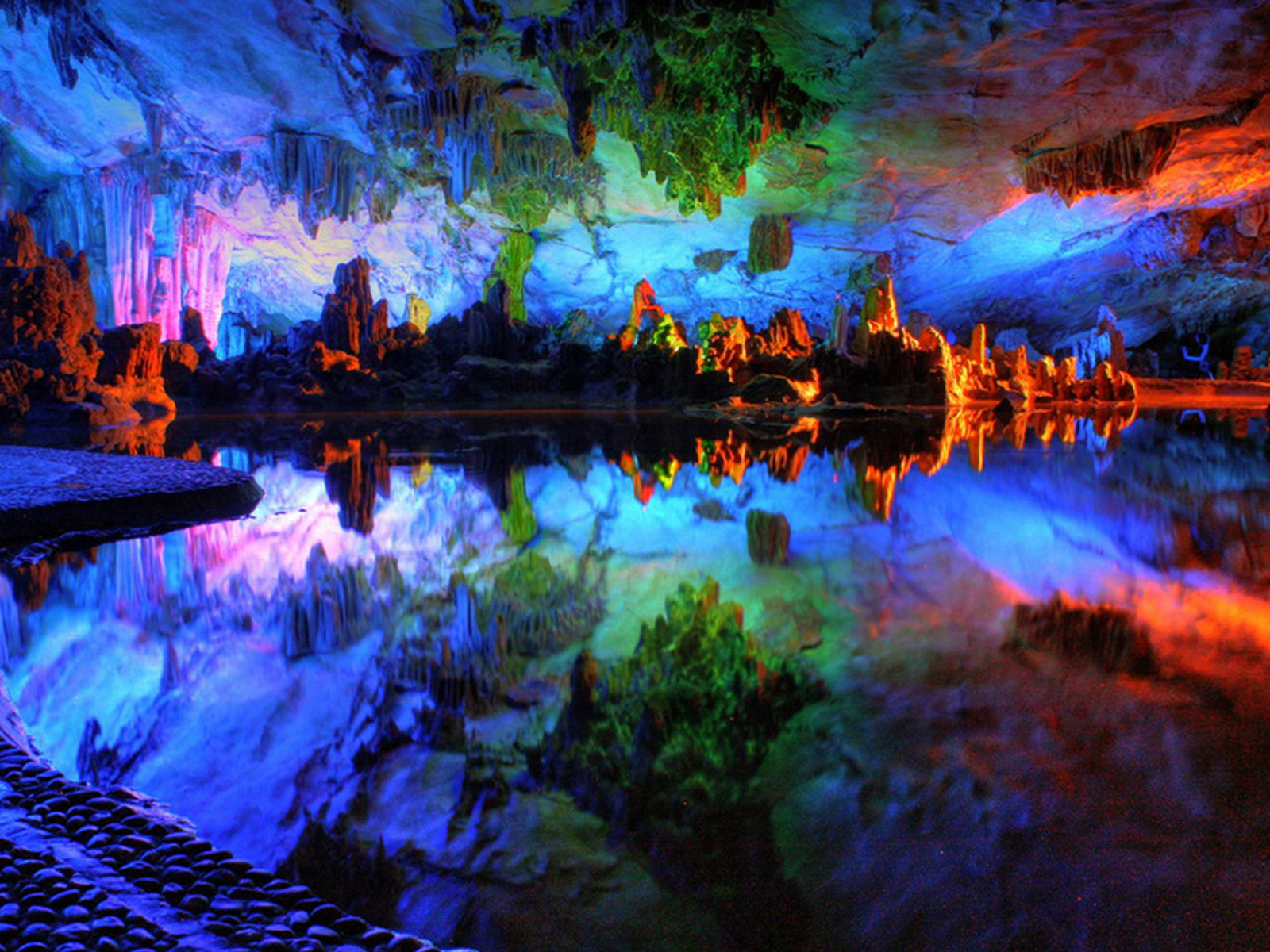 The internal view of Reed Flute Cave
