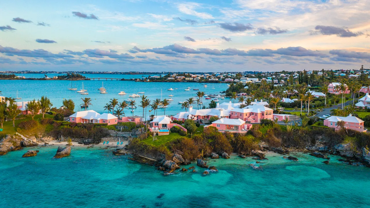 An amazing view of a beach resort in Bermuda