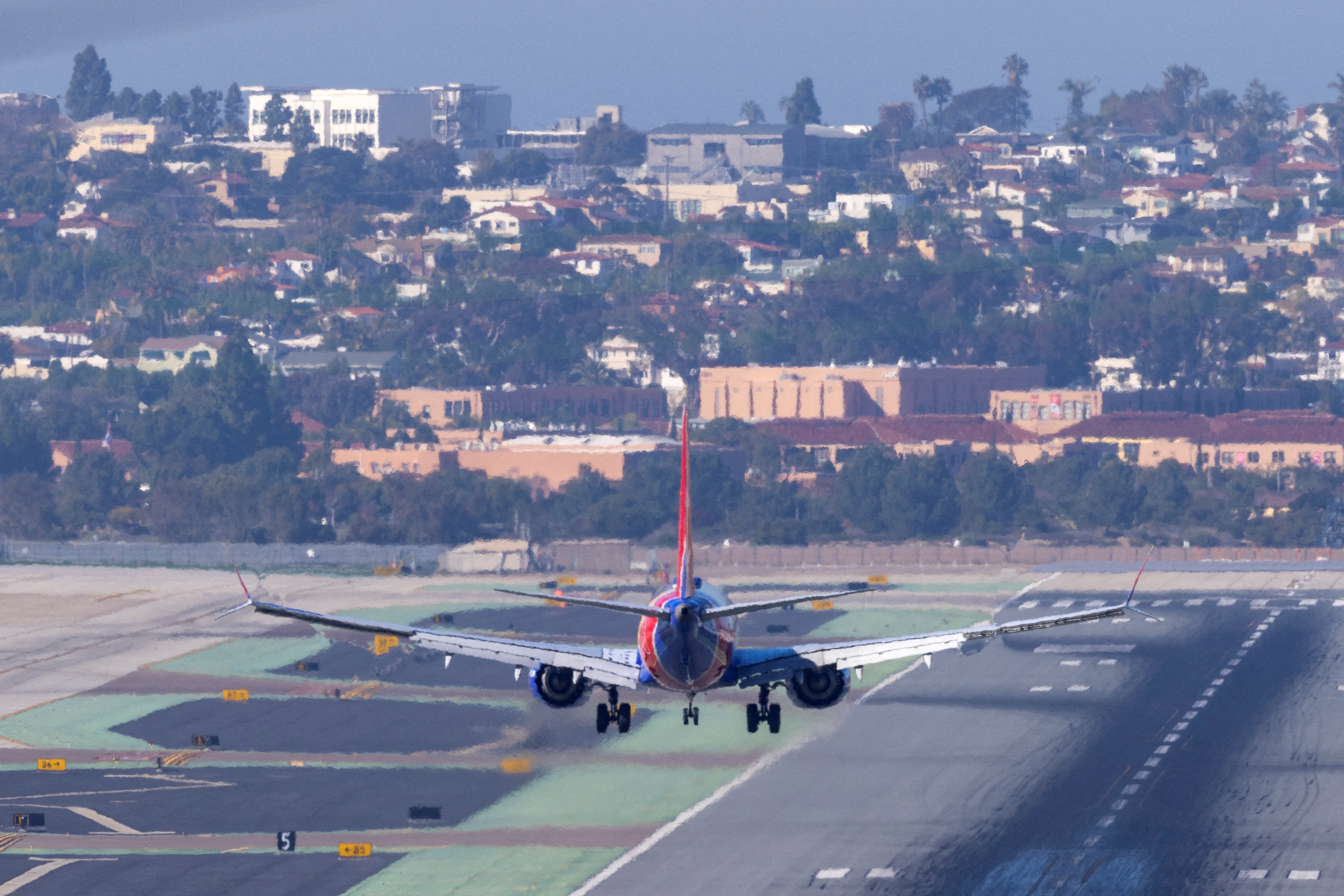 Government Agencies Discuss 5G C Band Issues In The Aviation Sector