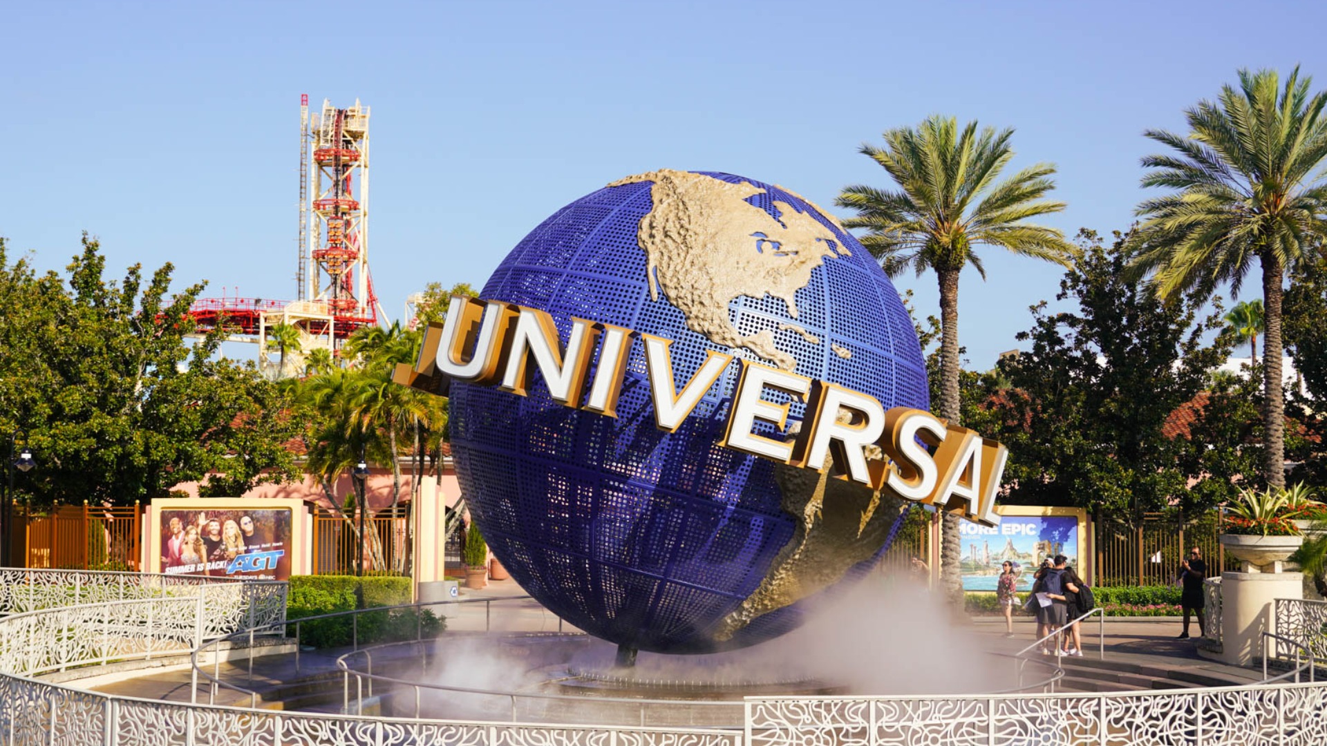 Universal Orlando To Open Minion Land Next Summer