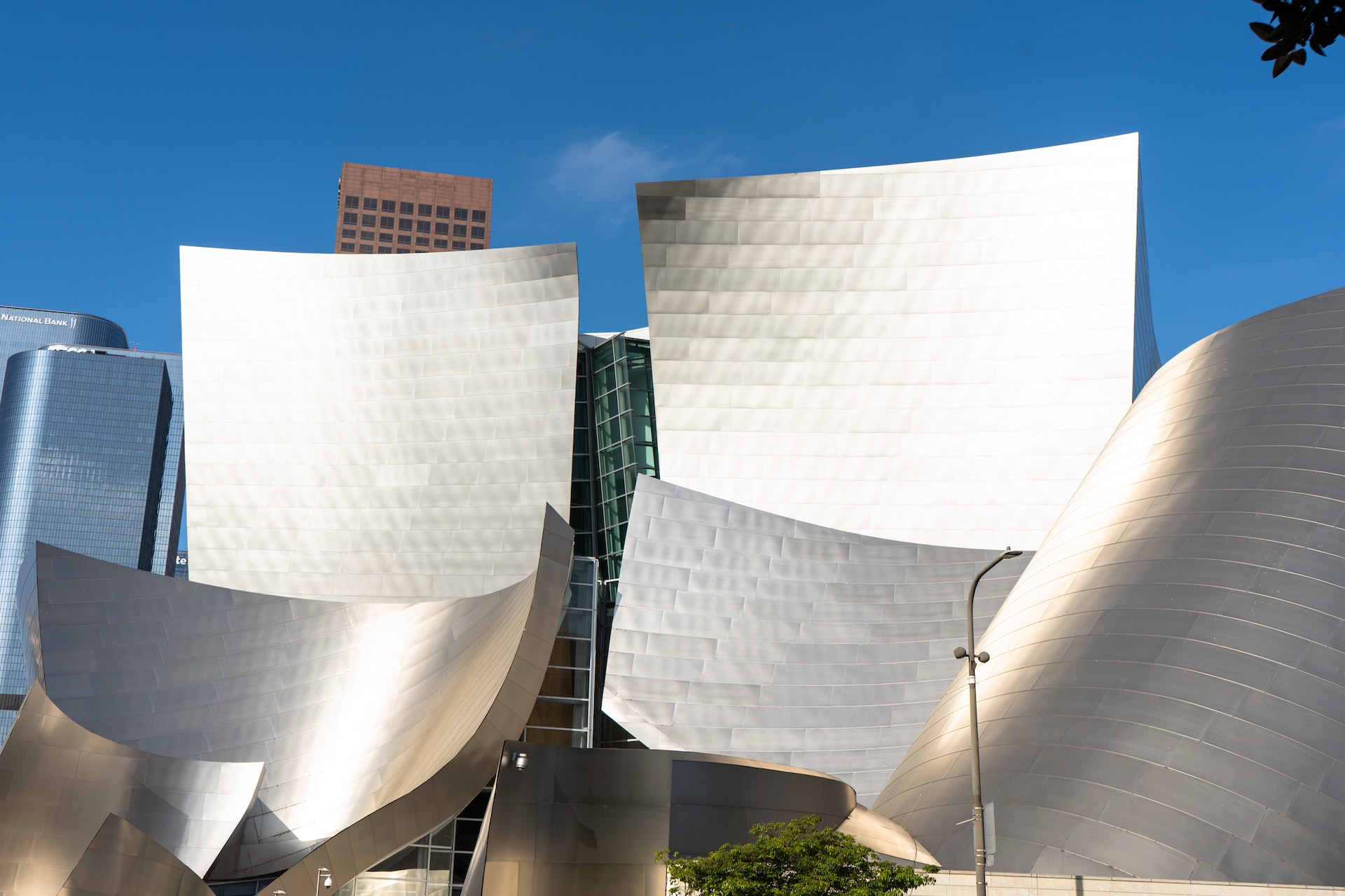 We Invite You To Meet The Best Architectural Marvels In The World