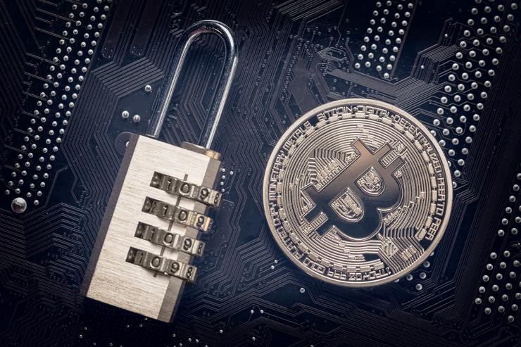 How To Keep Your Crypto Safe While Traveling?