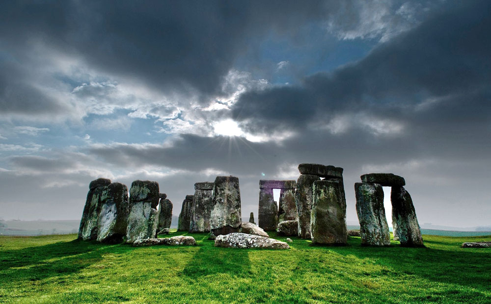 These Stonehenge Pictures Will Make You Revisit Its History
