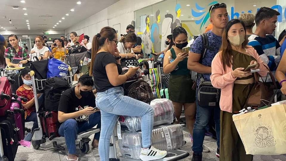 The Philippines Will Temporarily Close Its Airspace Later This Month