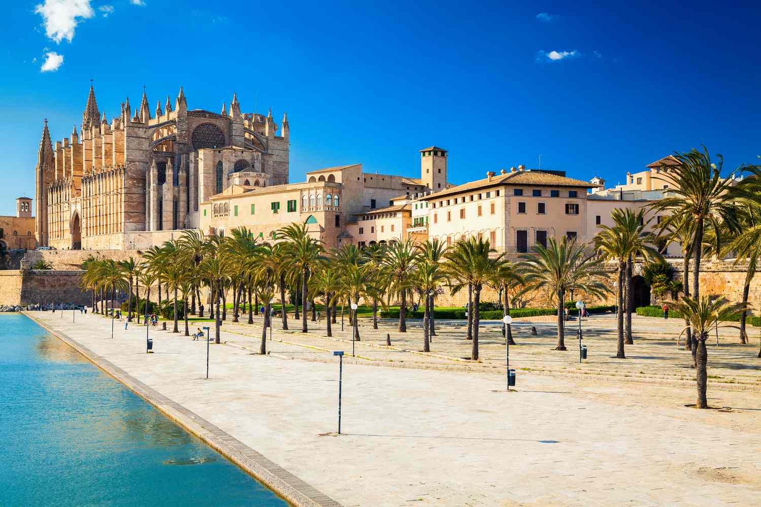 Travel Tips To Mallorca - Essential Tips For First-Time Visitors In Mallorca