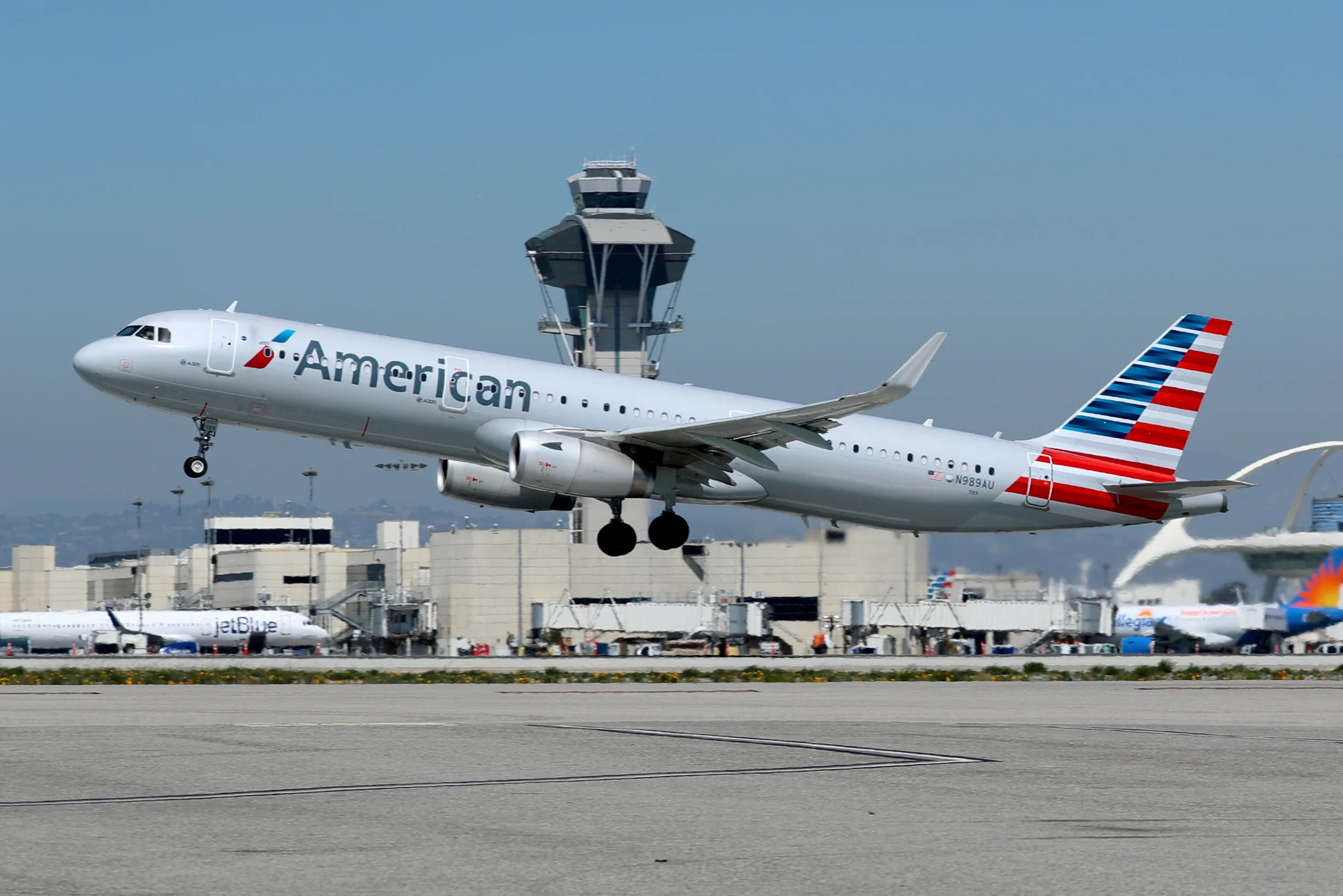 A Teen Detained At Florida Airport And Accused Of ‘Skiplagging’ Travel Hack